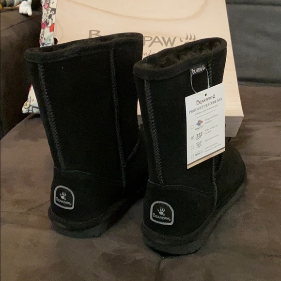 dunham's bearpaw boots